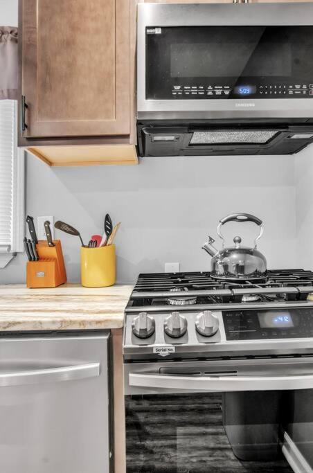 Park Place Suites Buffalo Bagian luar foto